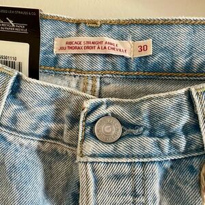 Levi's Women's Ribcage Straight Ankle Jeans - Light Blue